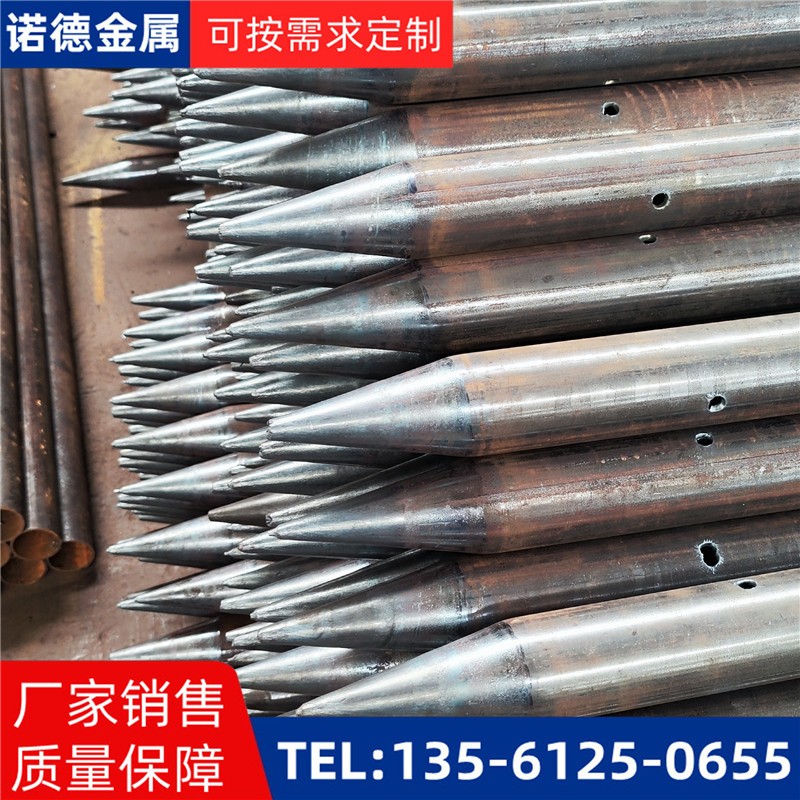 阿拉善隧道入岩超前小导管
